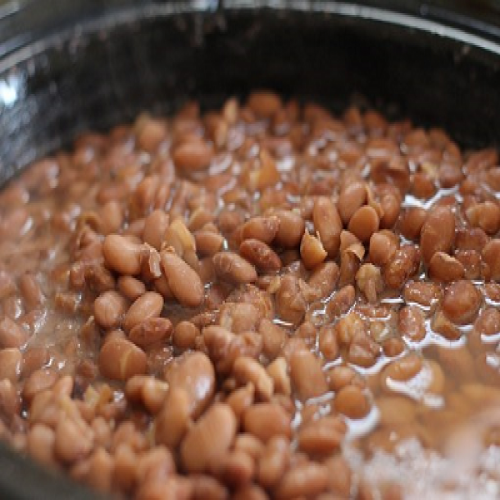 What are you eating? (pinto beans) phrase image